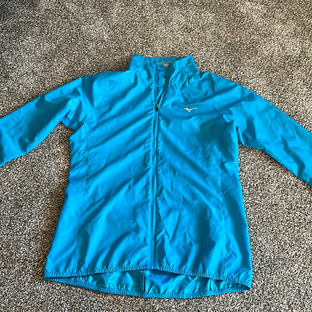 Mizuno performance light weight running jacket, women’s medium.